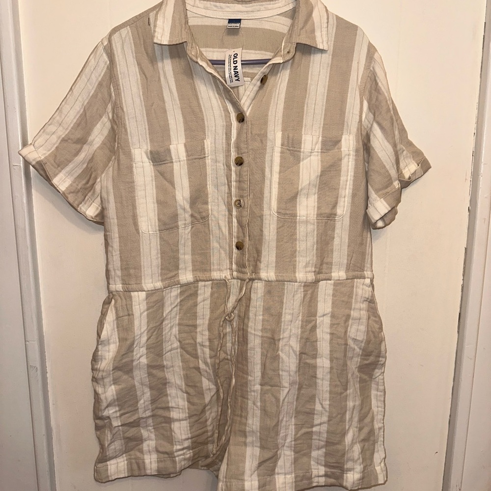 Old Navy women’s beige and white striped short romper
